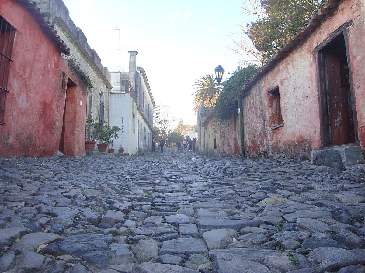 Cobblestoned Calle de los Suspiros in the UNESCO-listed historic quarter of Colonia del Sacramento, Uruguay