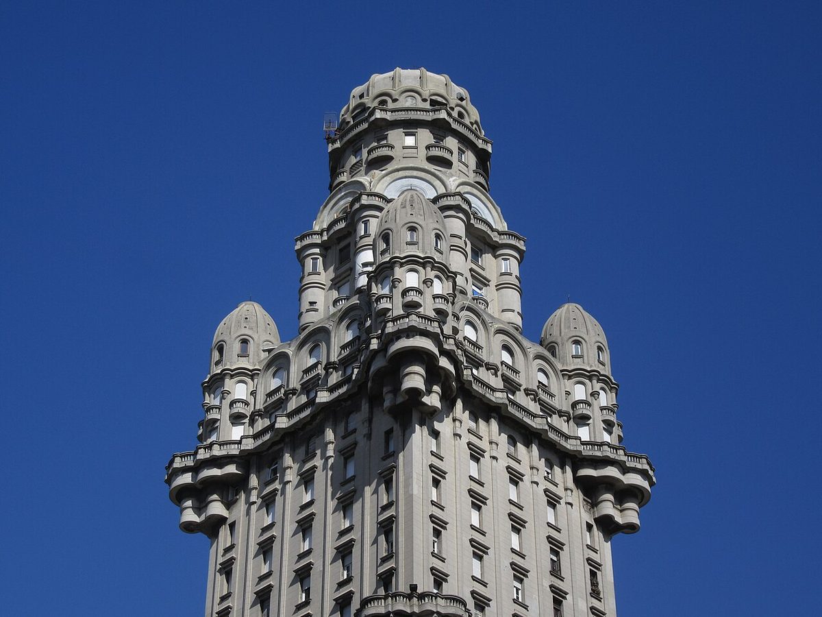 The Art Deco Palacio Salvo tower rising over central Montevideo