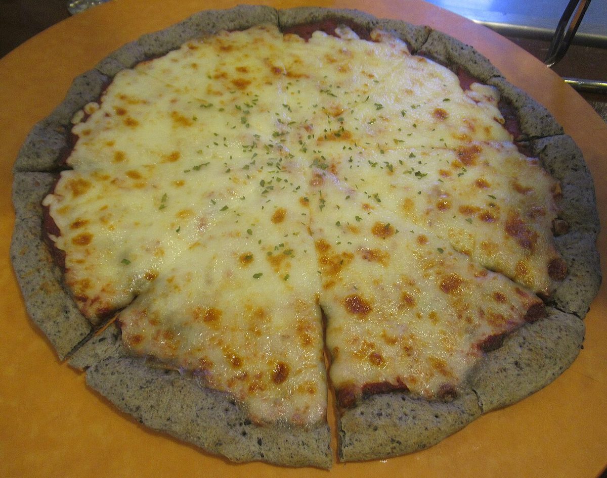 A mozzarella pizza, a dependable meat-free option in Uruguay