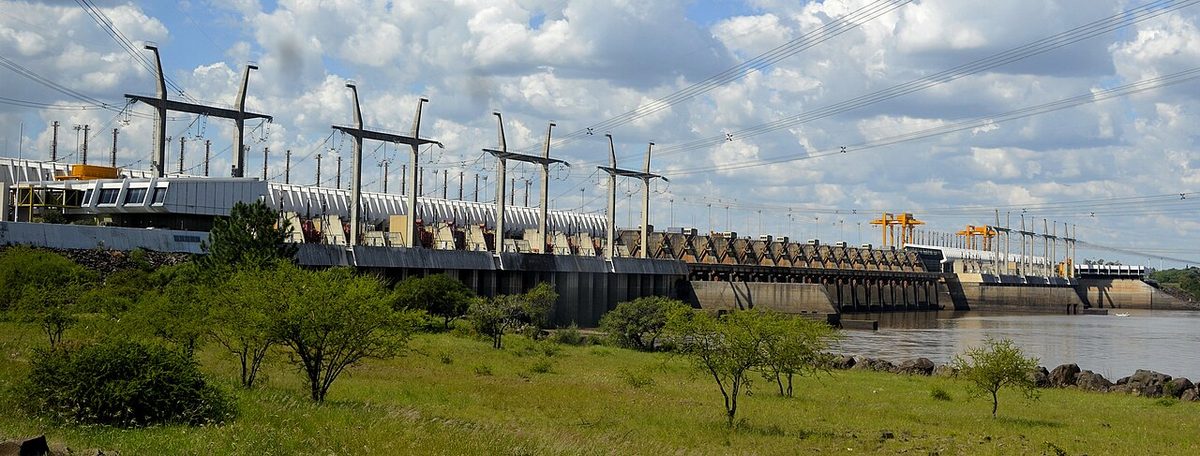 The Salto Grande hydroelectric dam spanning the Rio Uruguay between Uruguay and Argentina