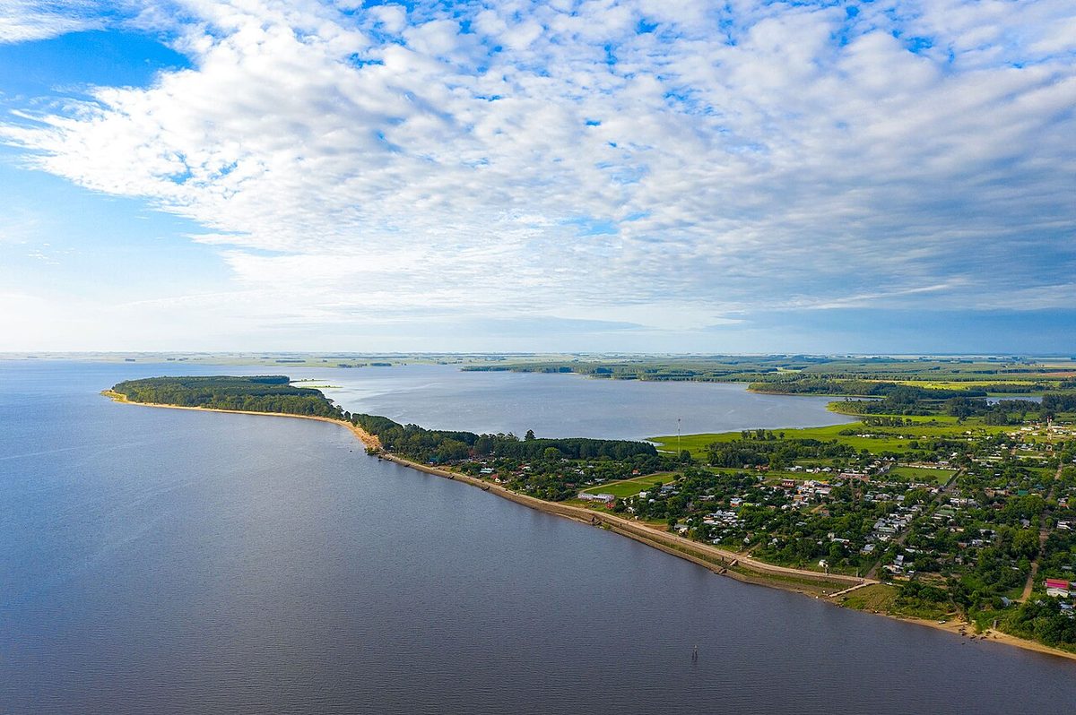 Aerial view of San Gregorio de Polanco on its peninsula in the Rincon del Bonete reservoir, Uruguay